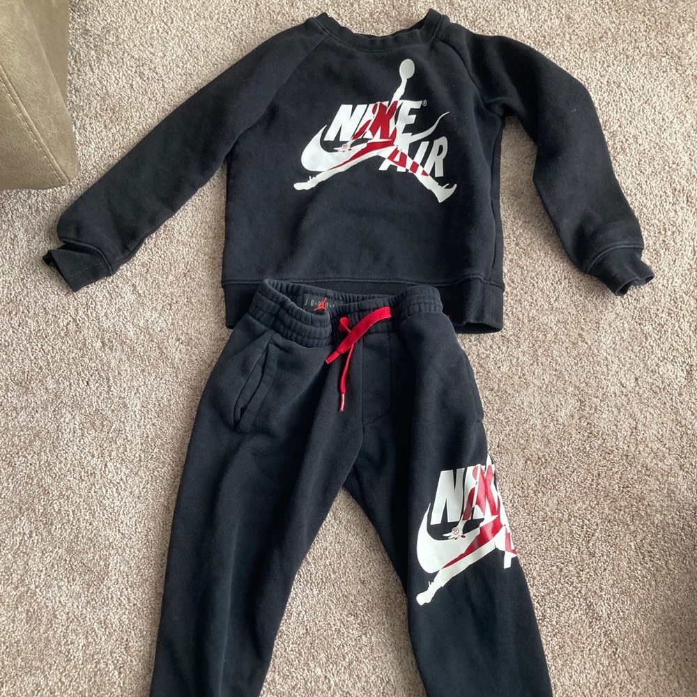 Nike Air Jordan Black and Red Sweatsuit 2 piece